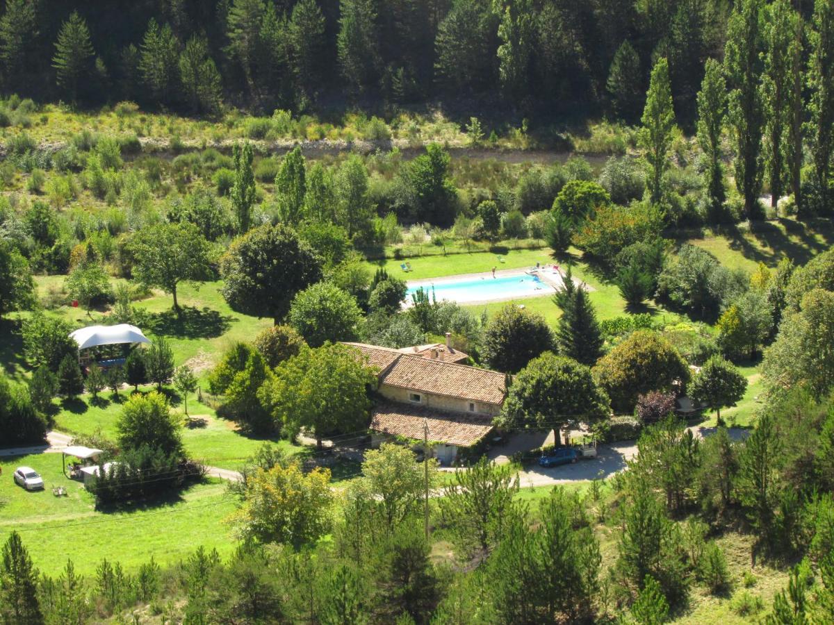Le Moulin Bed and Breakfast Pradelle Eksteriør billede
